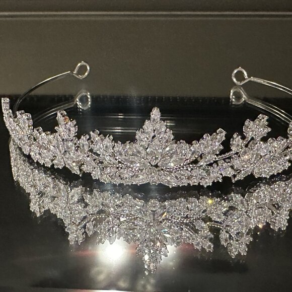 Luxury Bridal Silver Crown Headpiece